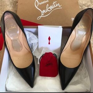 ❗️SOLD❗️Christian Louboutin